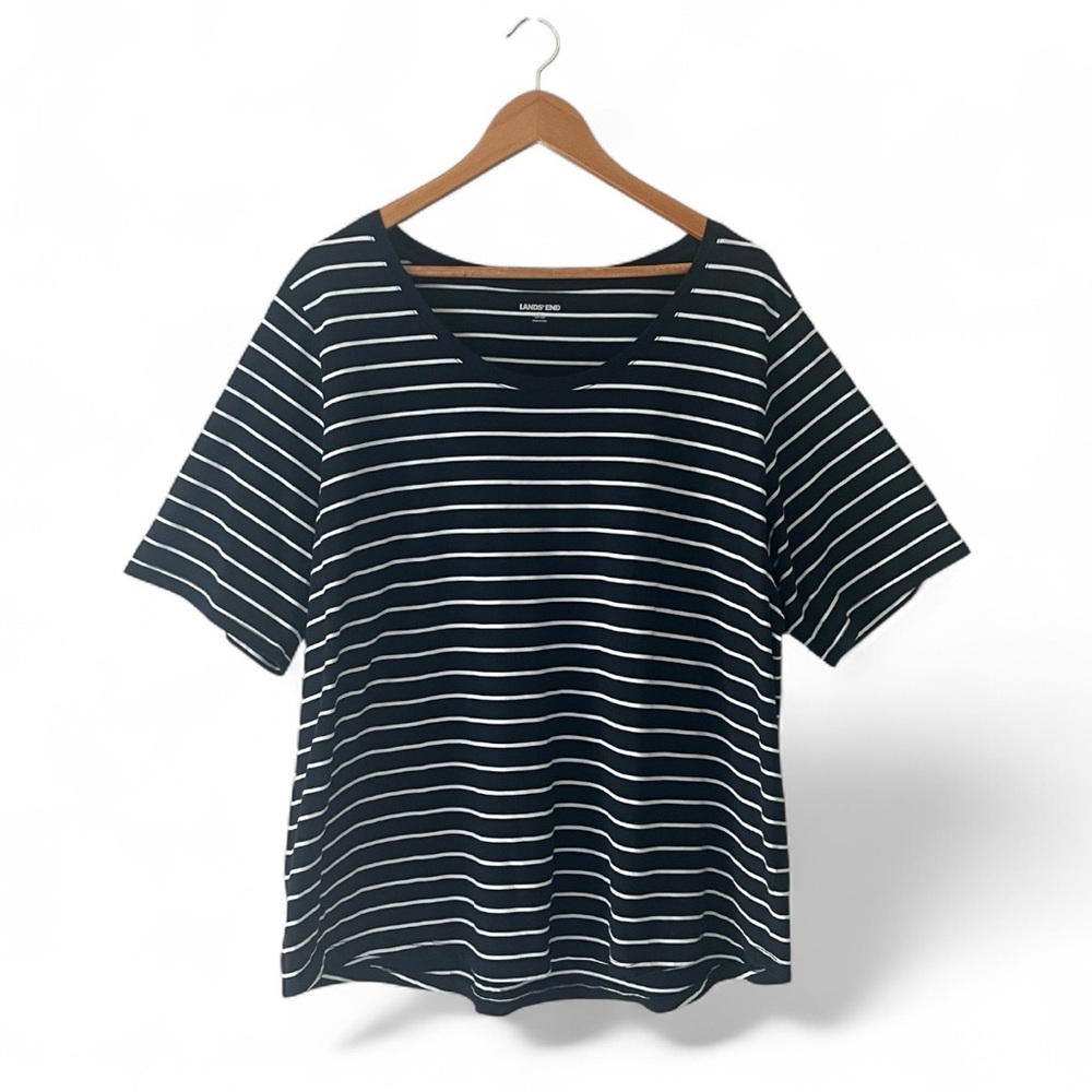 *NWOT* Lands' End Women's Scoop Neck Navy Stripe Top - 1X